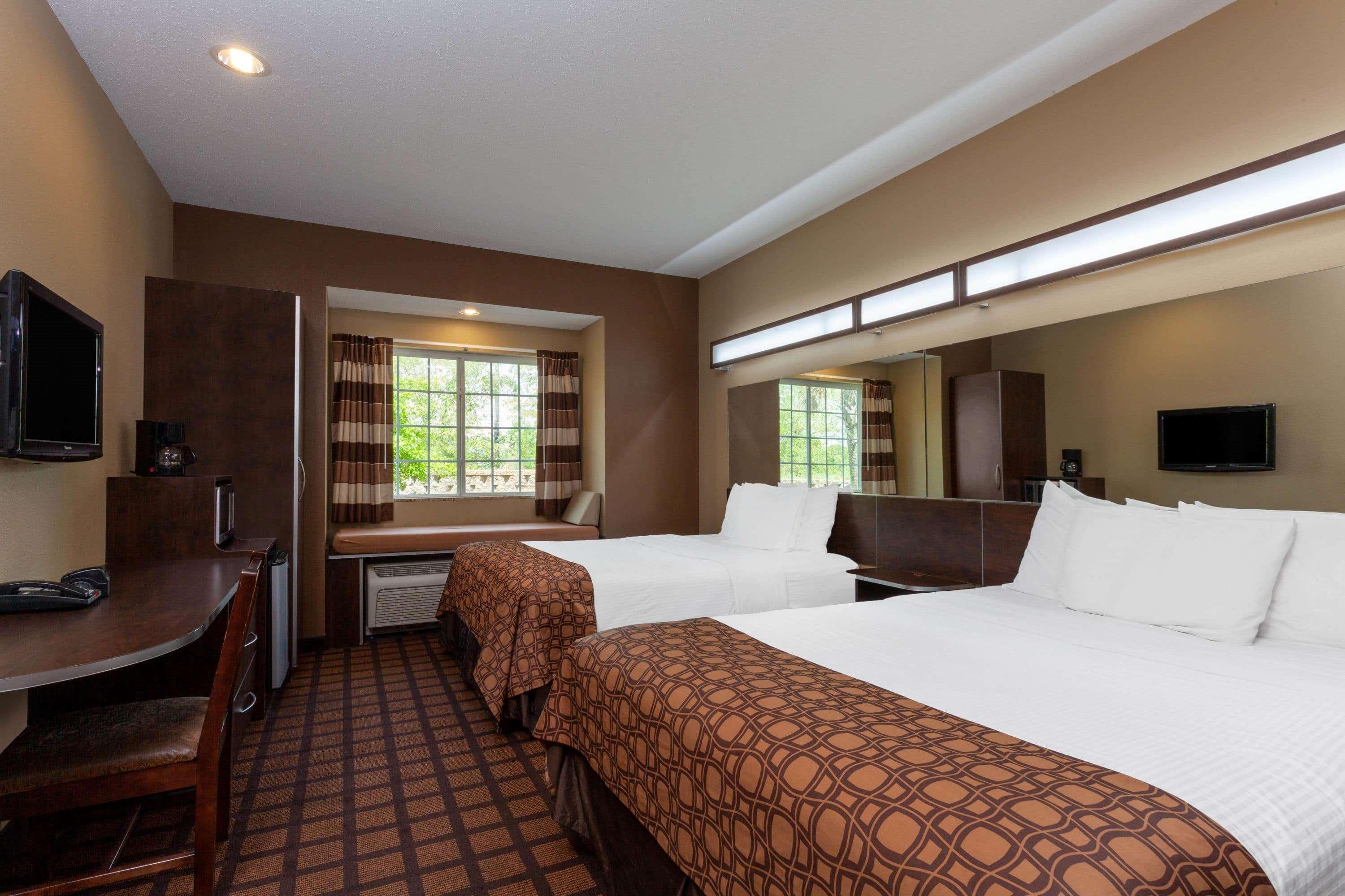 Microtel Inn & Suites By Wyndham Колумбия Екстериор снимка